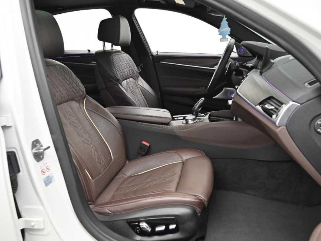 BMW 5 Series - Vista 10