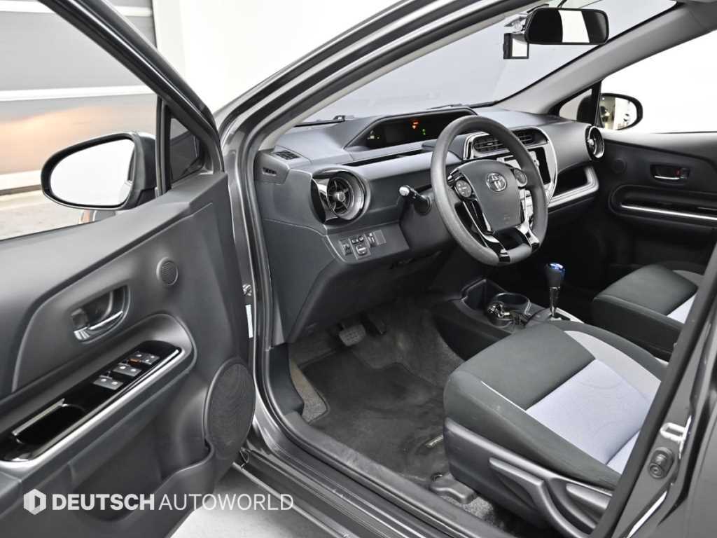 Toyota Prius - Vista 11