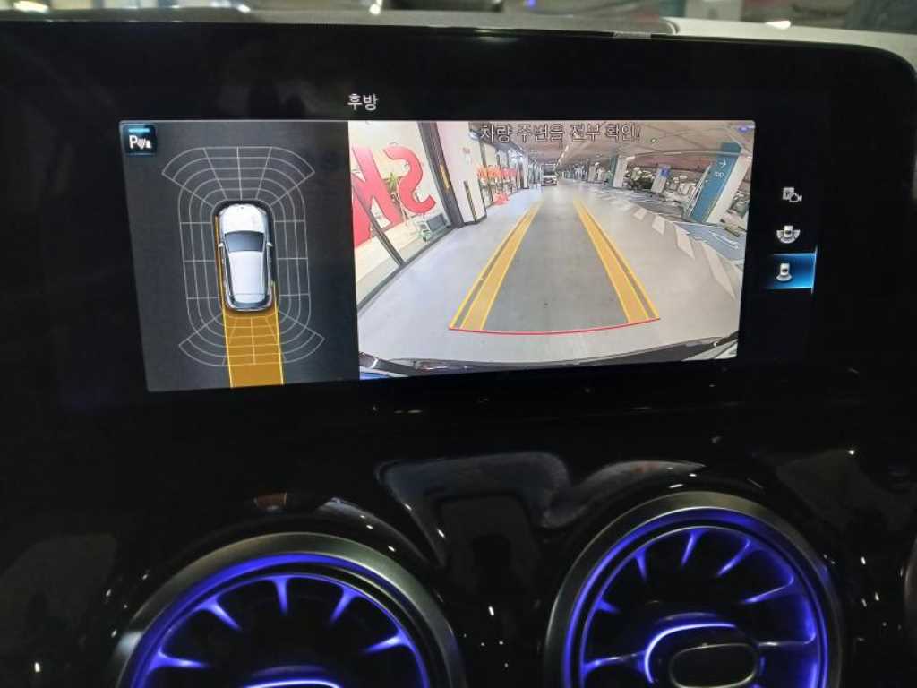 Mercedes Benz GLA Class 2023 Negro - Importación desde Corea - HF Imports Iquique - Foto 15