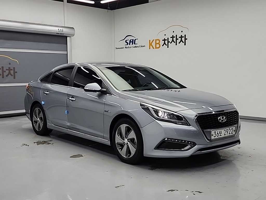 HYUNDAI Sonata - Vista 4