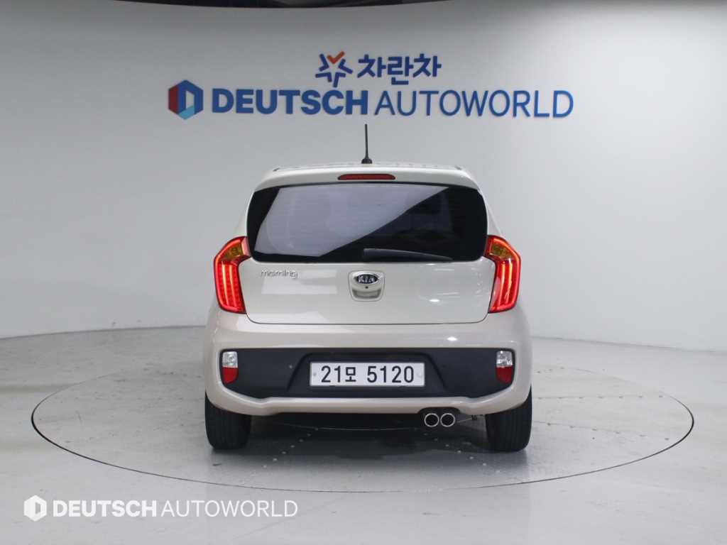 KIA Morning - Vista 4