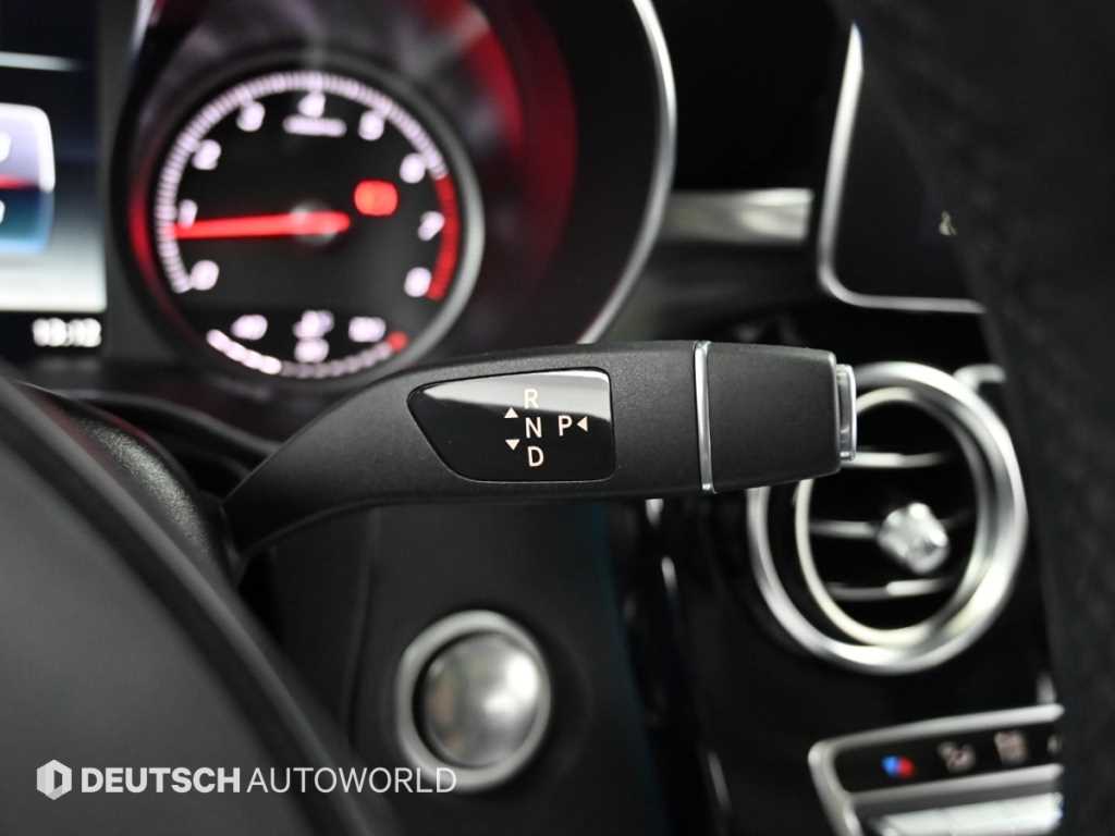 Mercedes Benz GLC Class - Vista 9