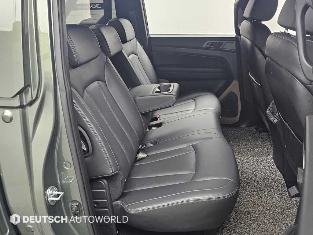Ssangyong Rexton - Vista 12
