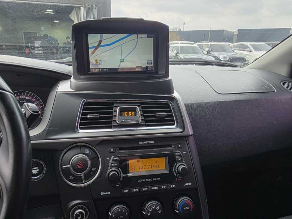 Ssangyong Korando 2017 Plateado - Importación desde Corea - HF Imports Iquique - Foto 14