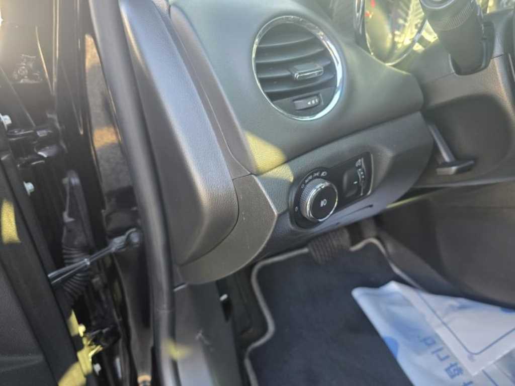 Chevrolet Cruise - Vista 11