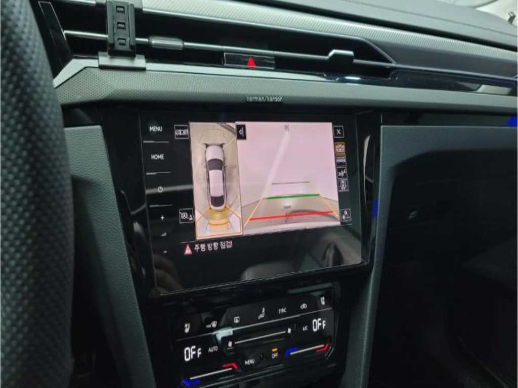 Volkswagen Arteon - Vista 12