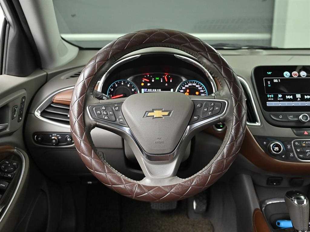 Chevrolet Malibu 2017 Blanco - Importación desde Corea - HF Imports Iquique - Foto 13