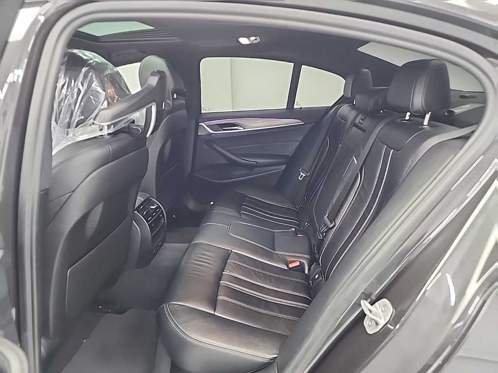 BMW 5 Series - Vista 12