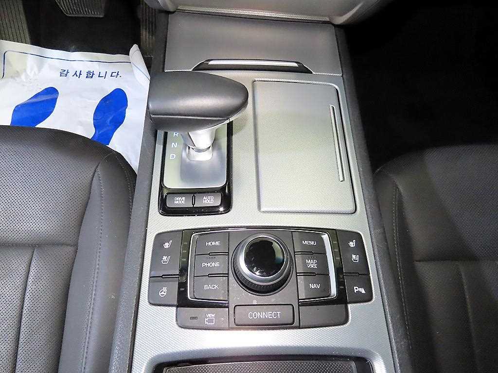 Genesis G80 - Vista 12