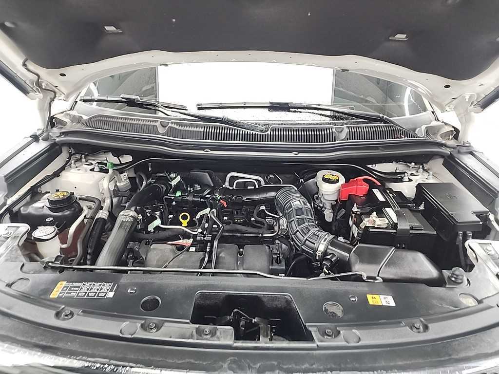 Ford Explorer - Vista 5