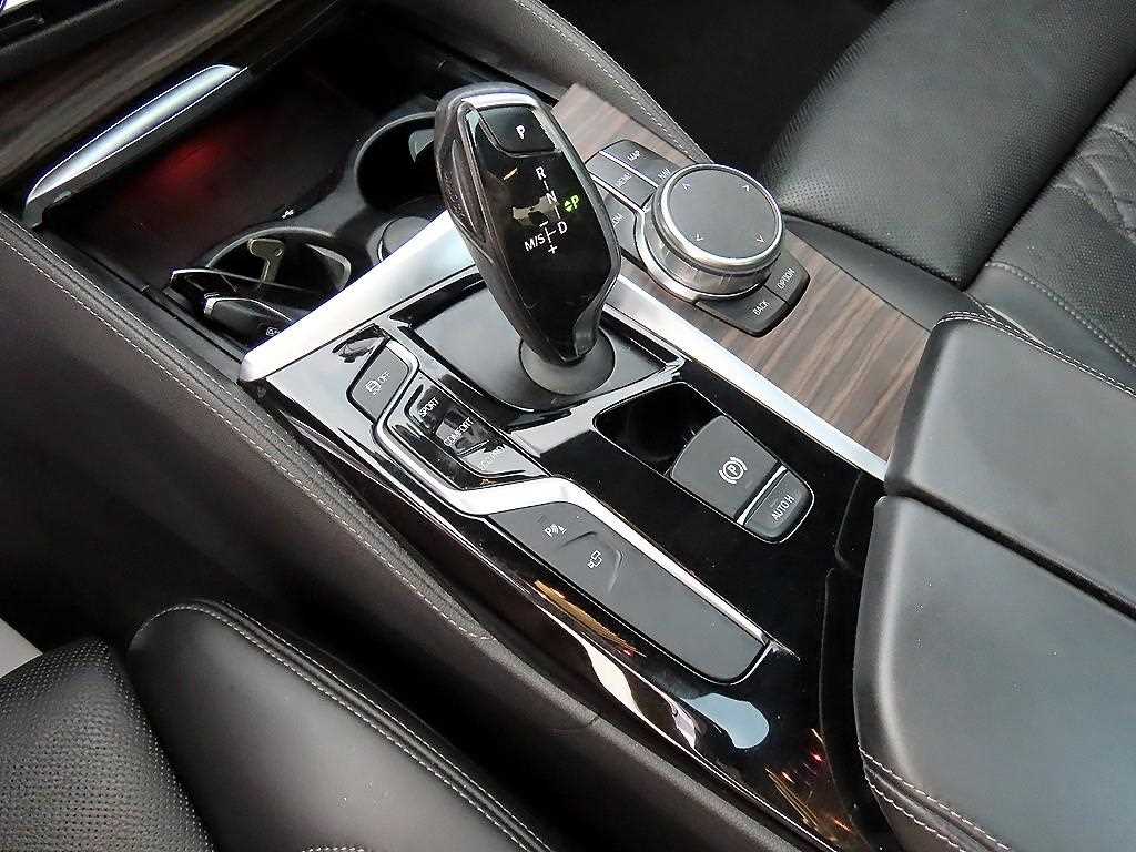 BMW 5 Series - Vista 11