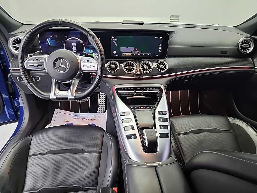 Mercedes Benz AMG GT - Vista 7