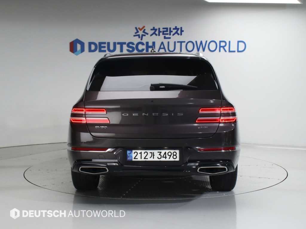 Genesis GV80 - Vista 4