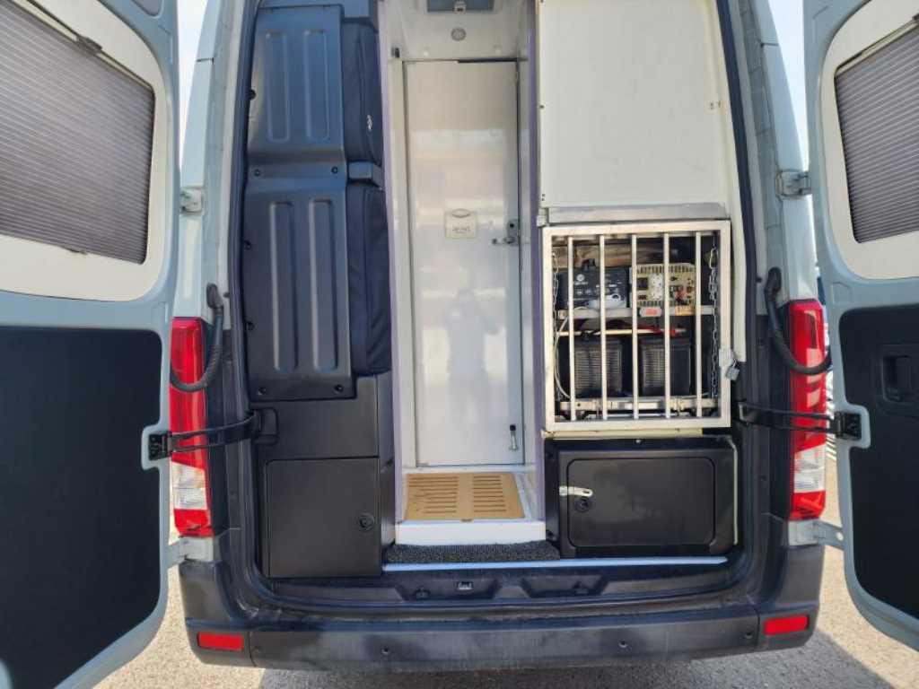 HYUNDAI Solati - Vista 7