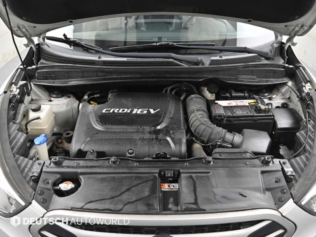 HYUNDAI Tucson - Vista 7