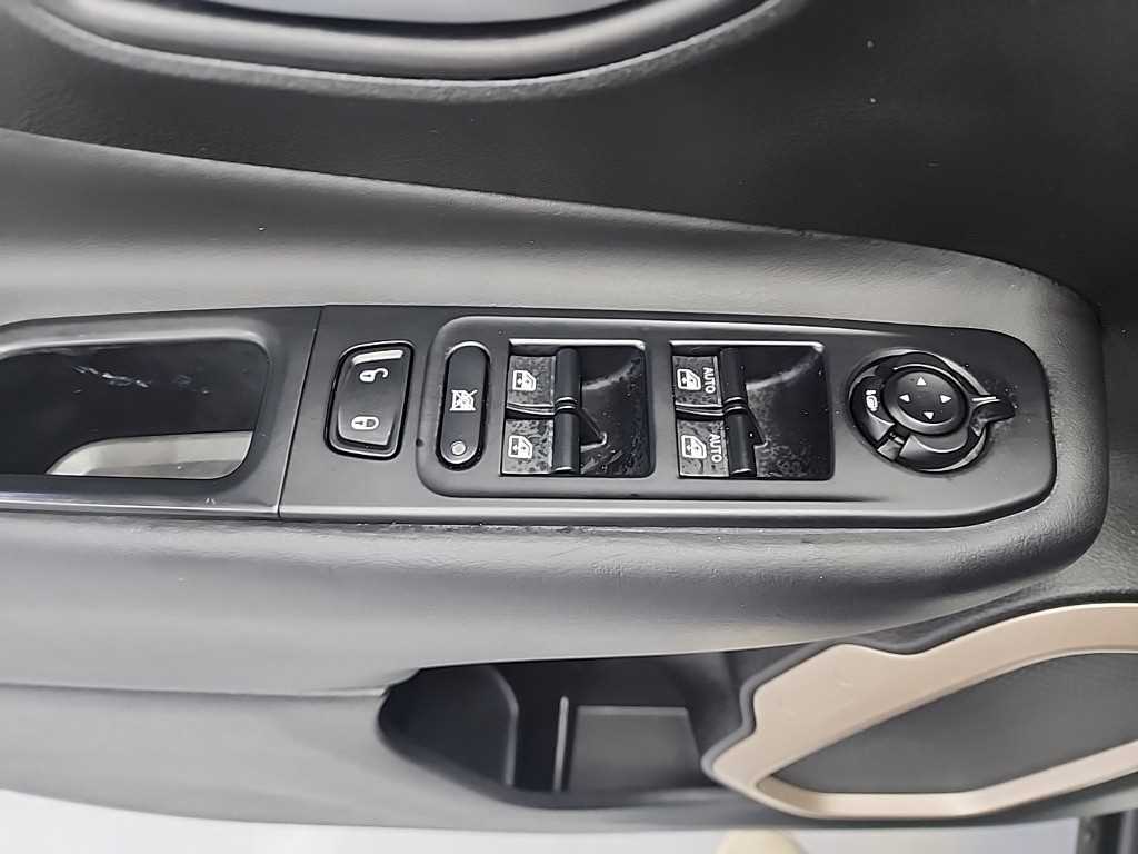 Jeep Renegade 2017 Blanco - Importación desde Corea - HF Imports Iquique - Foto 16