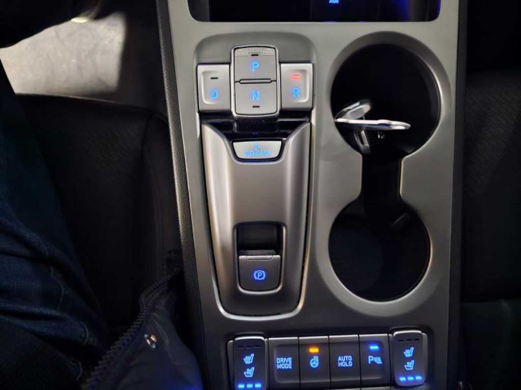 HYUNDAI Kona 2019 Blanco - Importación desde Corea - HF Imports Iquique - Foto 17