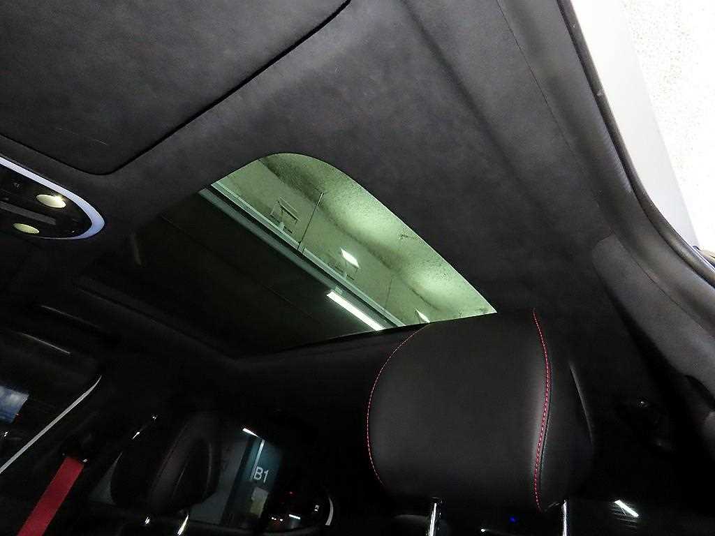 Genesis G70 2021 Blanco - Importación desde Corea - HF Imports Iquique - Foto 15