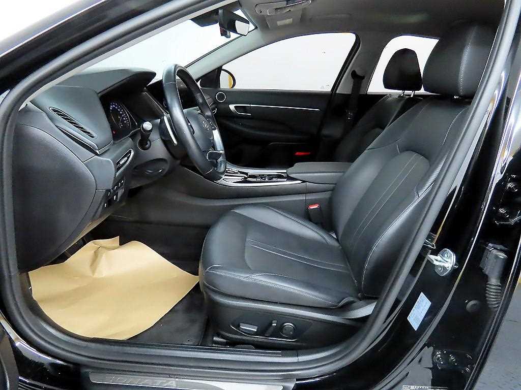 HYUNDAI Sonata - Vista 5