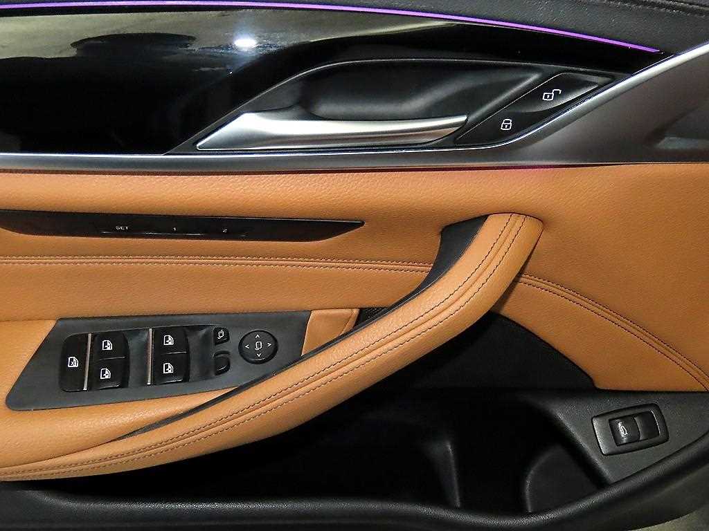 BMW 5 Series 2018 Blanco - Importación desde Corea - HF Imports Iquique - Foto 14