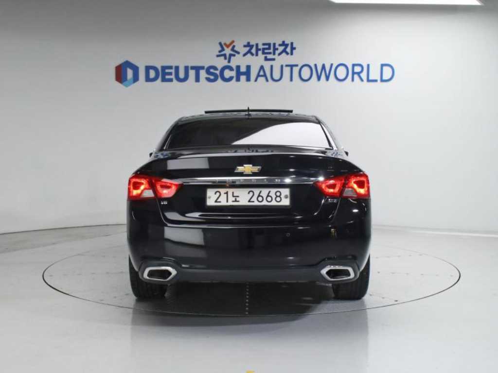 Chevrolet Impala - Vista 4