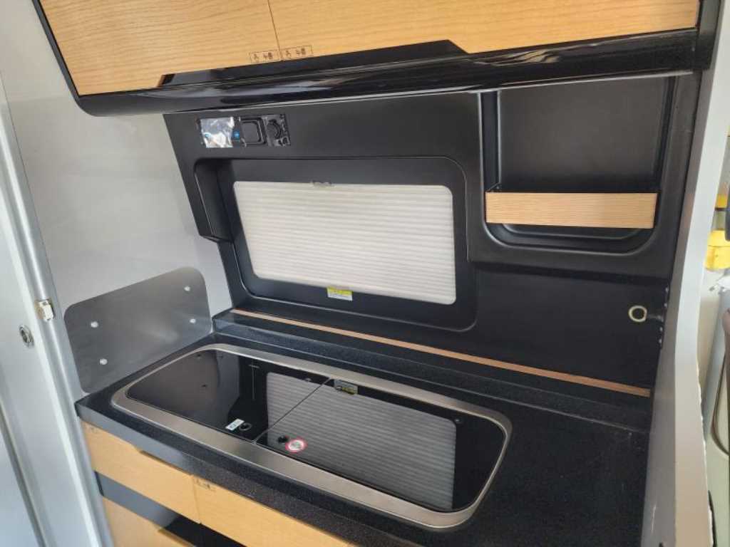 HYUNDAI Solati - Vista 9