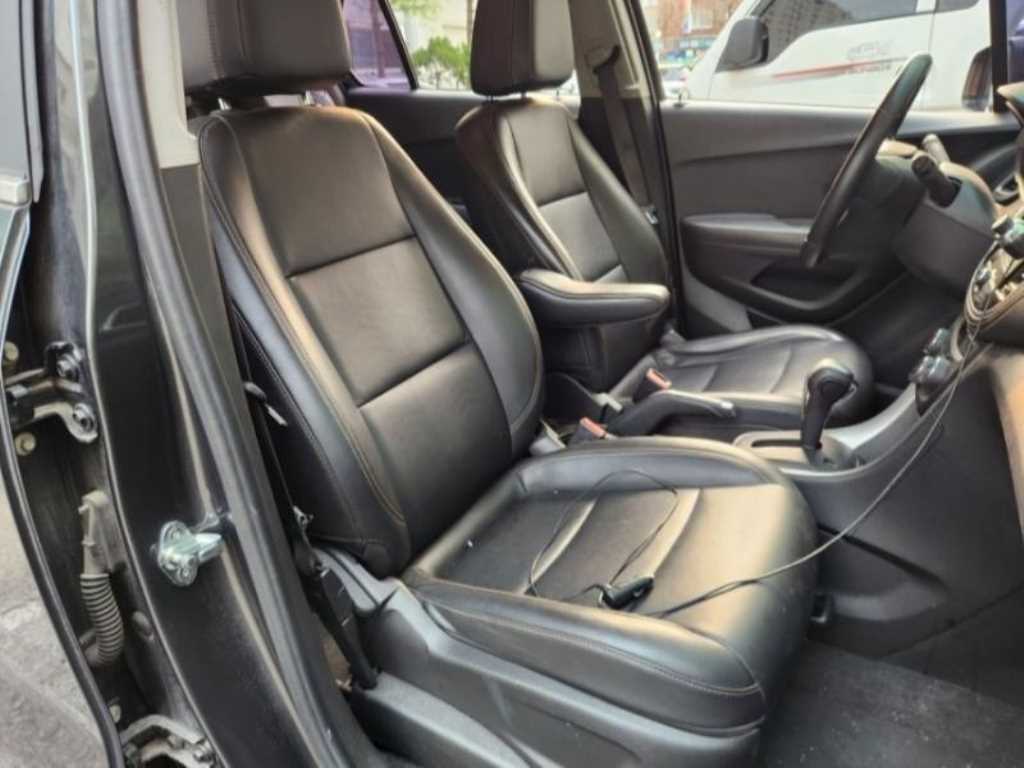 Chevrolet Trax - Vista 11