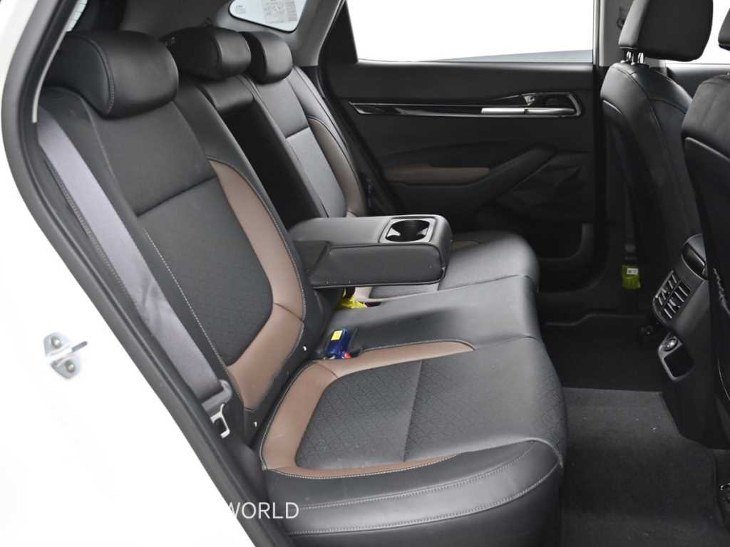 KIA Seltos - Vista 12