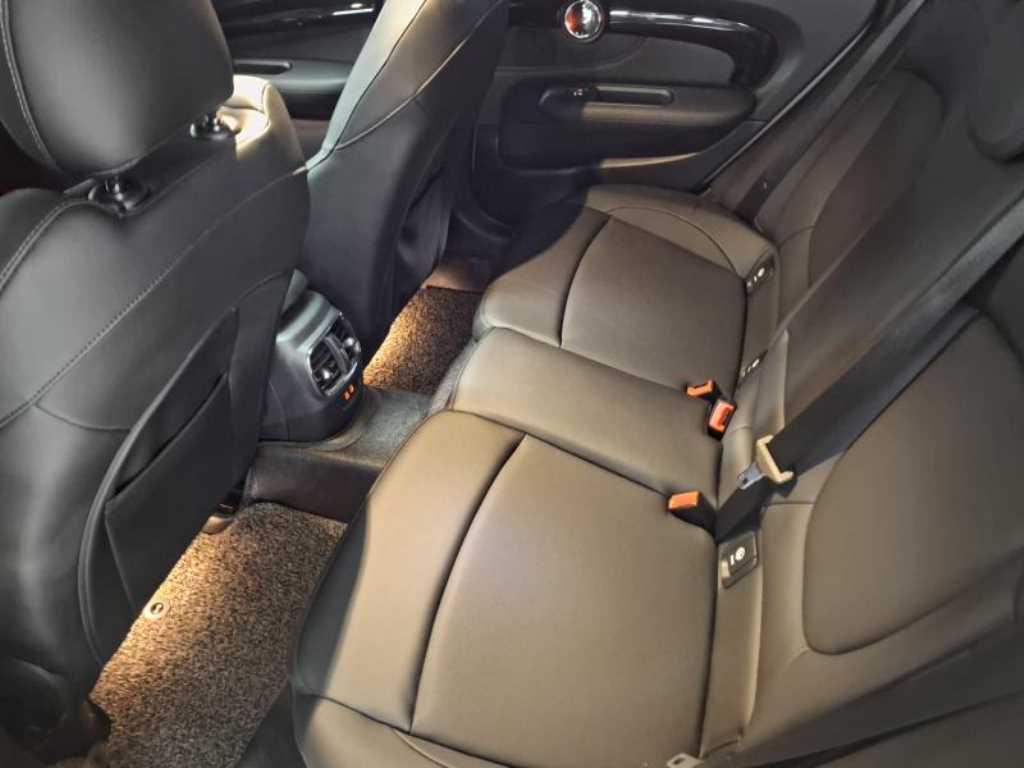 Mini Clubman - Vista 9