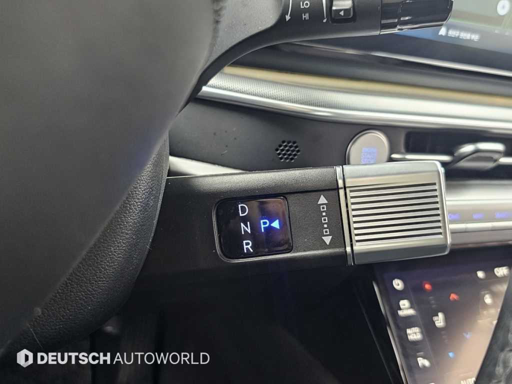 HYUNDAI Grandeur - Vista 9