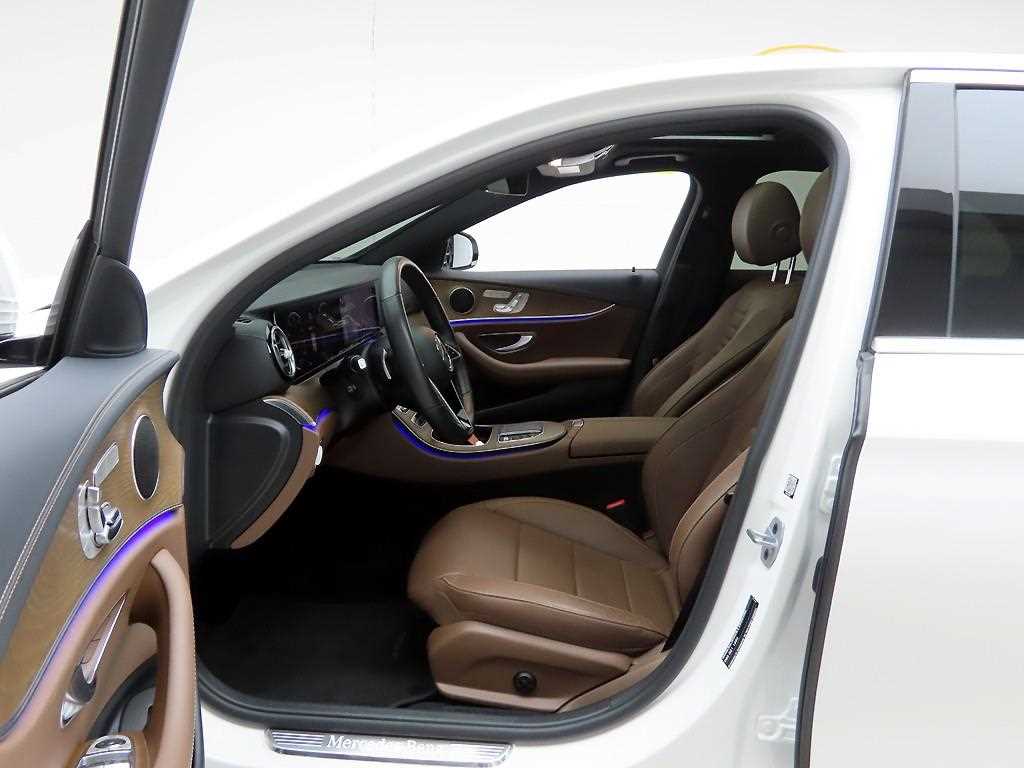 Mercedes Benz E class 2021 Blanco - Importación desde Corea - HF Imports Iquique - Foto 13