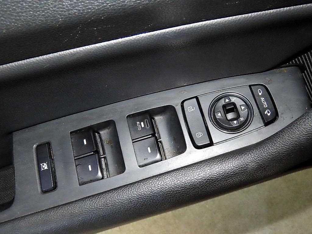 HYUNDAI Sonata 2015 Gris - Importación desde Corea - HF Imports Iquique - Foto 14