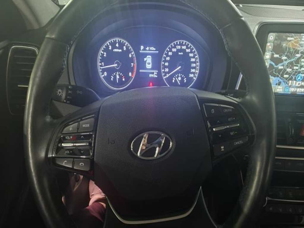 HYUNDAI Grandeur - Vista 4