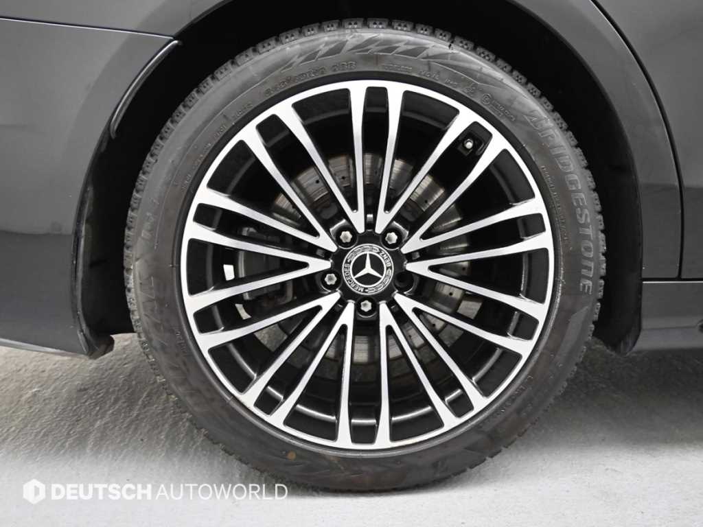 Mercedes Benz S Class - Vista 5