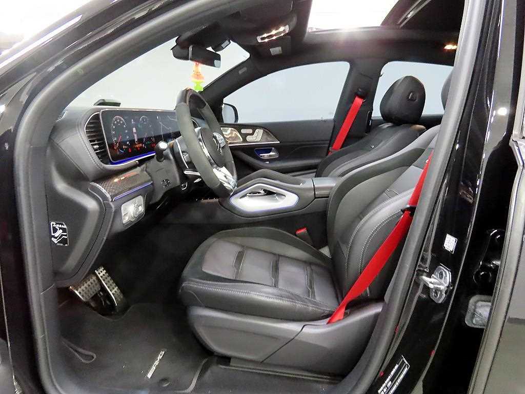 Mercedes Benz GLE Class - Vista 6