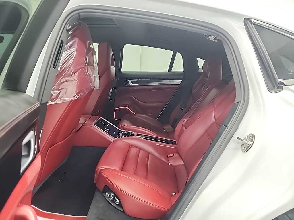 Porsche Panamera - Vista 12