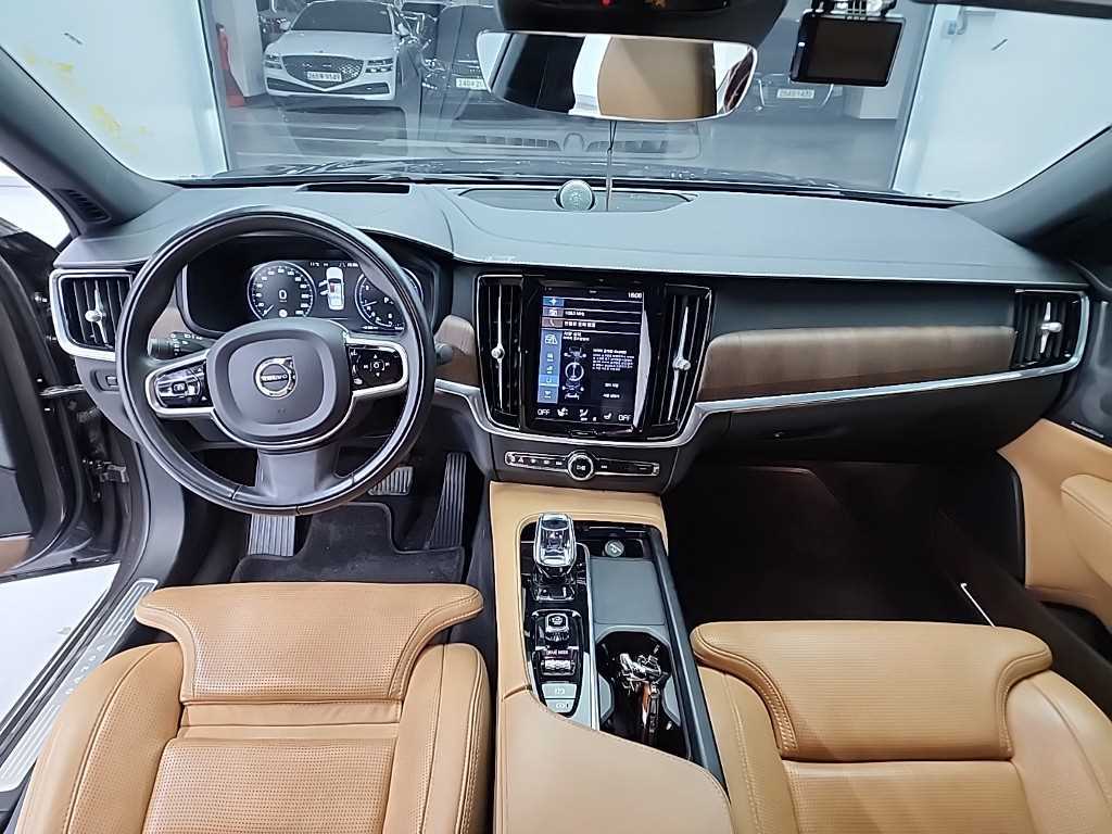 Volvo S90 - Vista 7