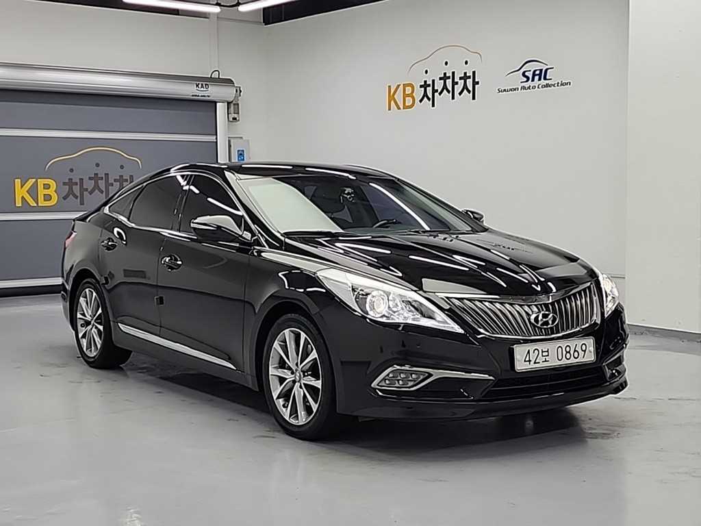 HYUNDAI Grandeur - Vista 4