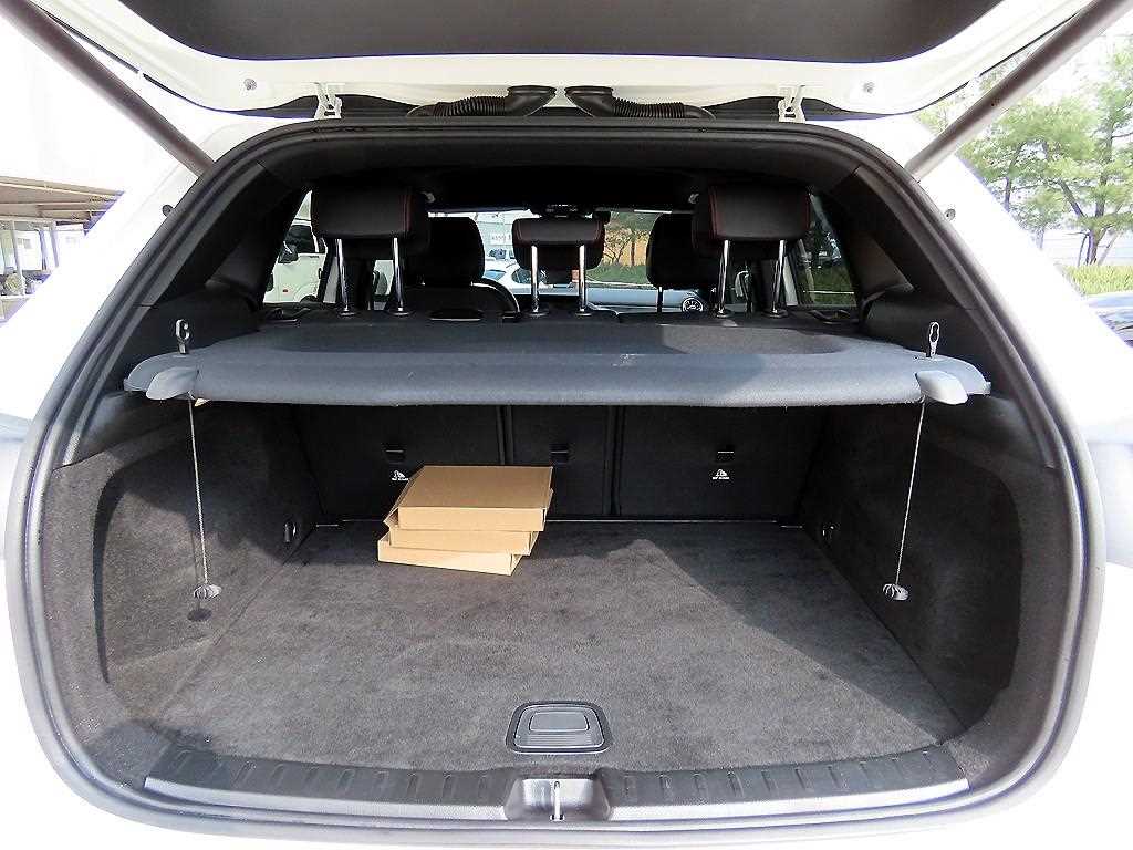 Mercedes Benz GLA Class 2020 Blanco - Importación desde Corea - HF Imports Iquique - Foto 18