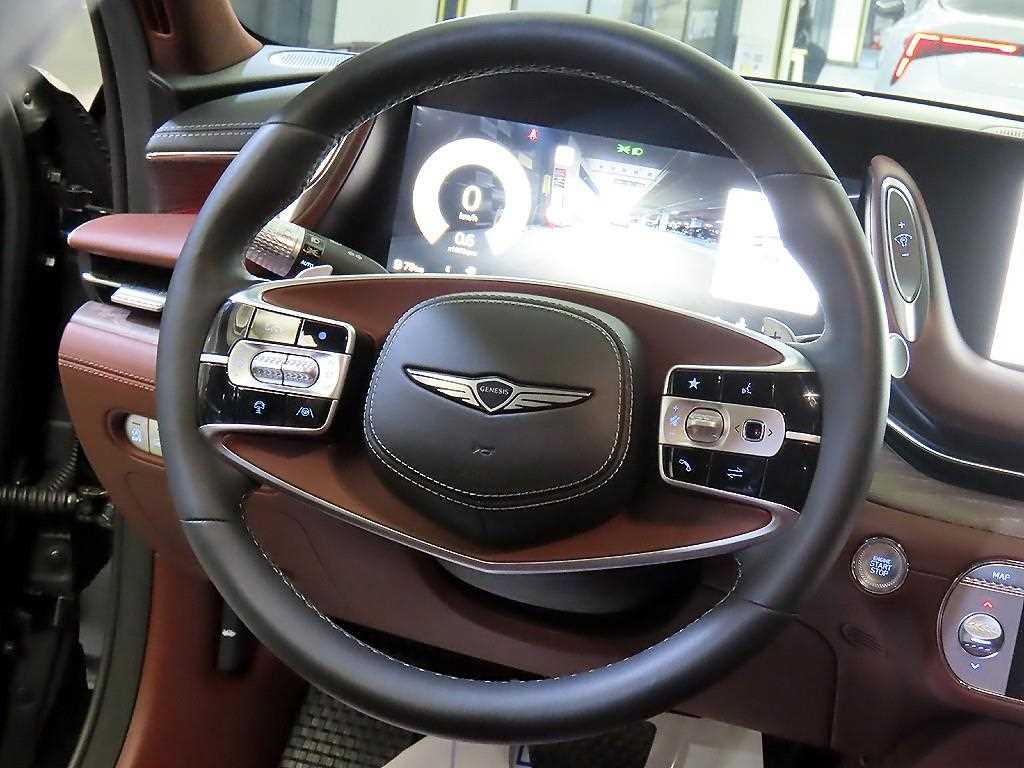 Genesis G90 - Vista 8