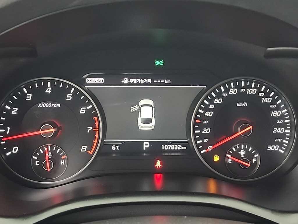 KIA Stinger - Vista 6