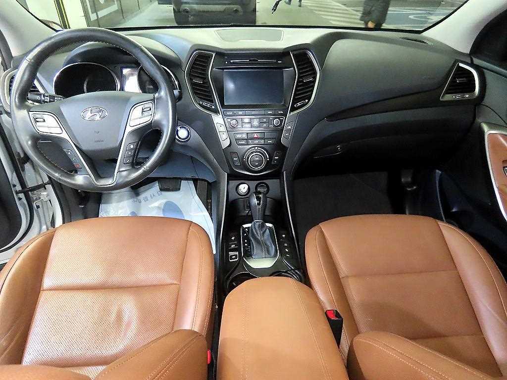 HYUNDAI Santa Fe - Vista 10