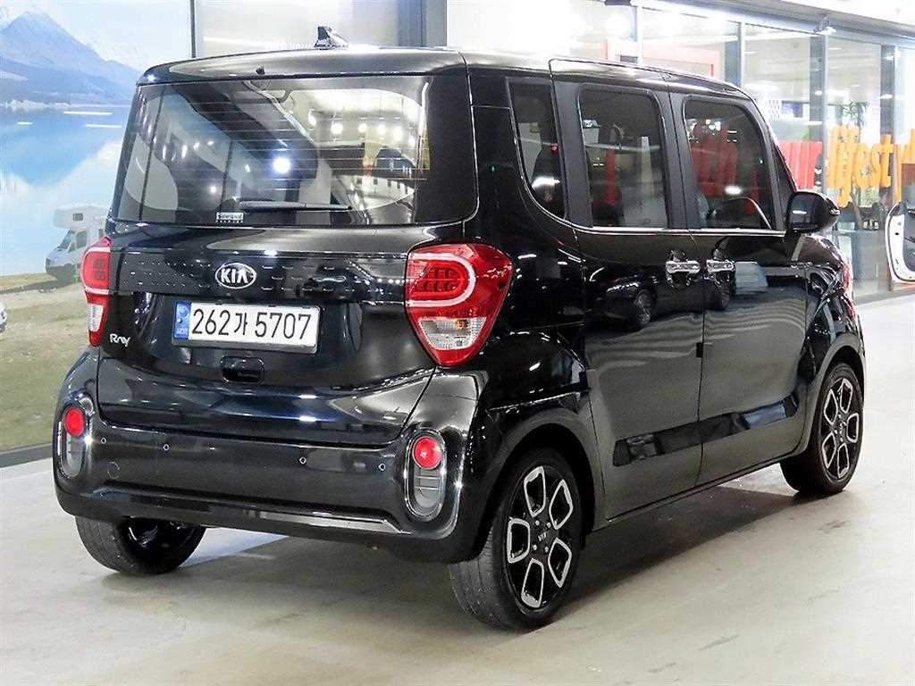 KIA Ray - Vista 4