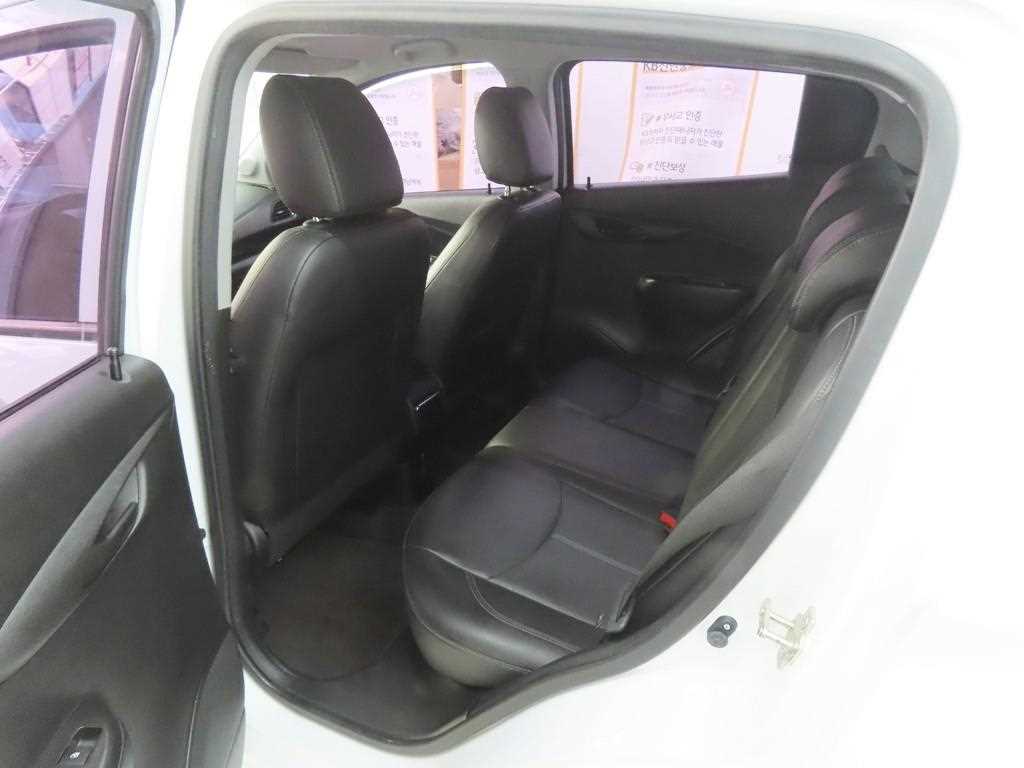 Chevrolet Spark - Vista 6