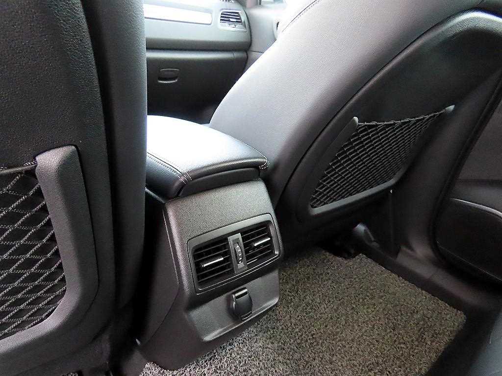 SAMSUNG QM6 2021 Blanco - Importación desde Corea - HF Imports Iquique - Foto 15