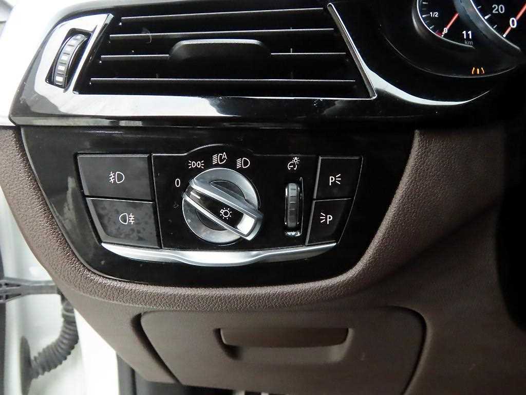 BMW 5 Series 2017 Blanco - Importación desde Corea - HF Imports Iquique - Foto 13