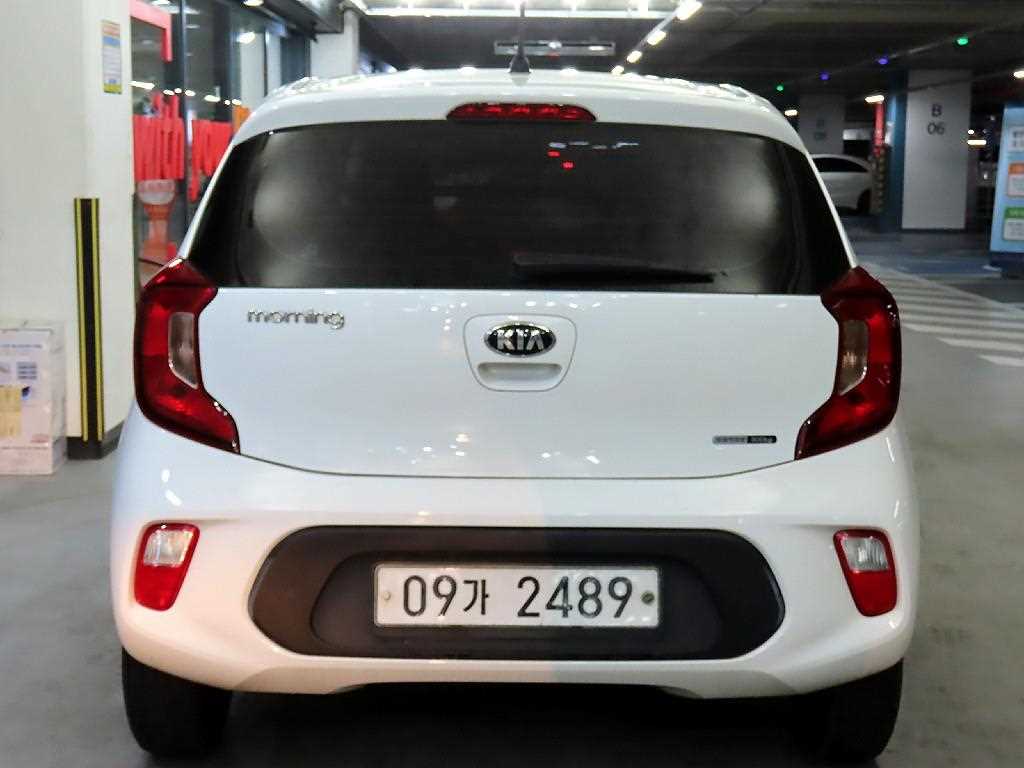 KIA Morning - Vista 5