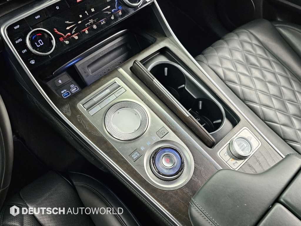 Genesis GV80 - Vista 9