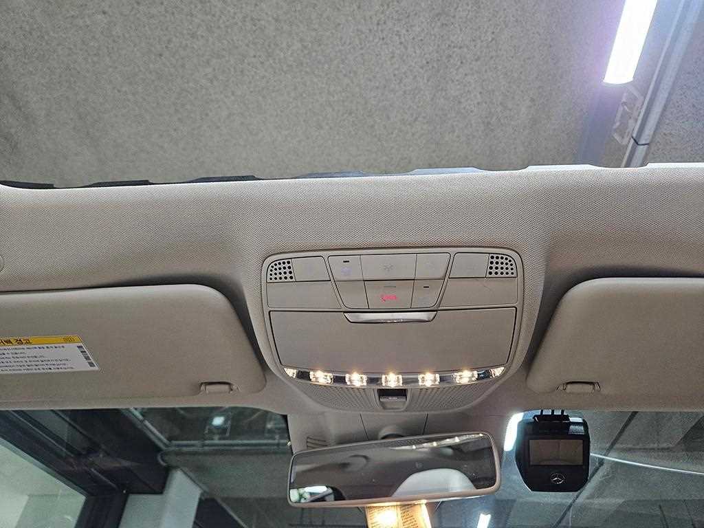 Mercedes Benz E class 2020 Negro - Importación desde Corea - HF Imports Iquique - Foto 15