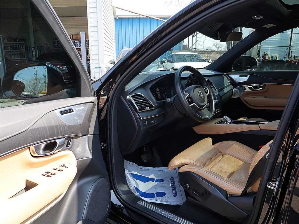 Volvo XC90 - Vista 6